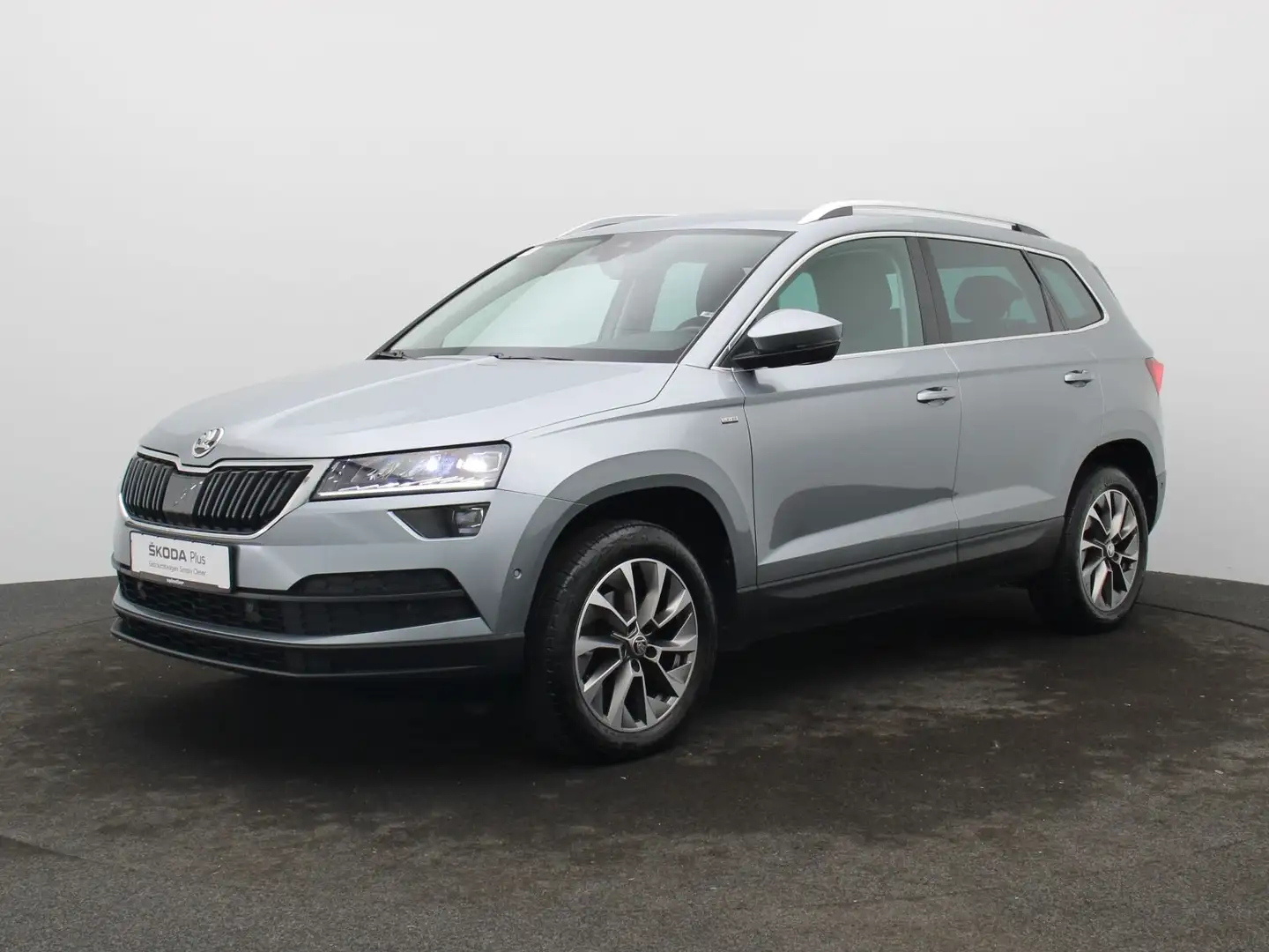 Skoda Karoq Ambiente 1.5 TSI DSG / LED, ACC, AHK, Navi Grau - 2