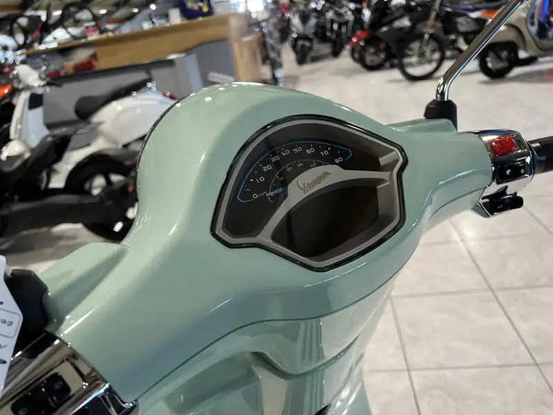 Vespa Elettrica - foto 6