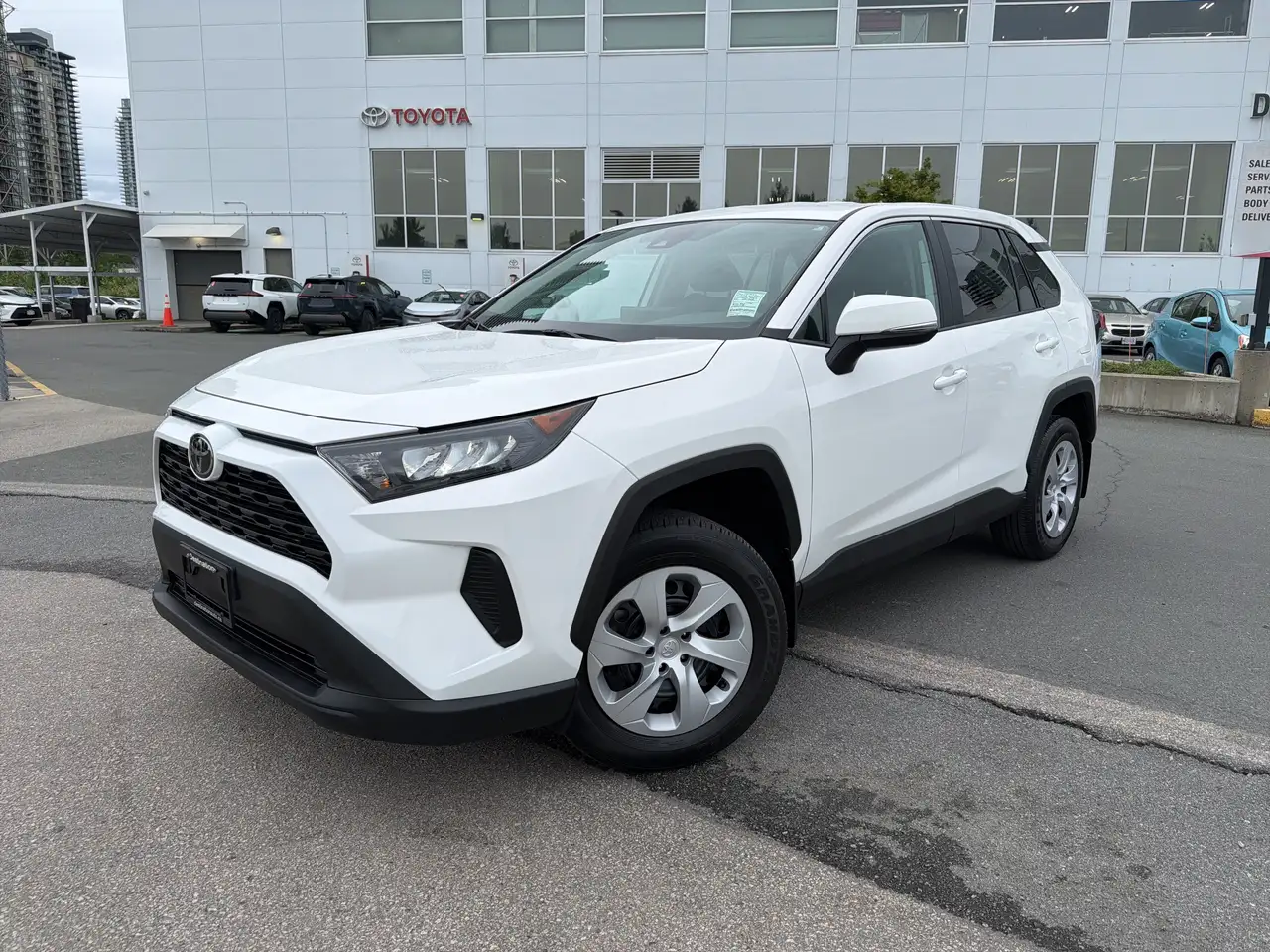 Toyota RAV 4 снимка Toyota RAV 4