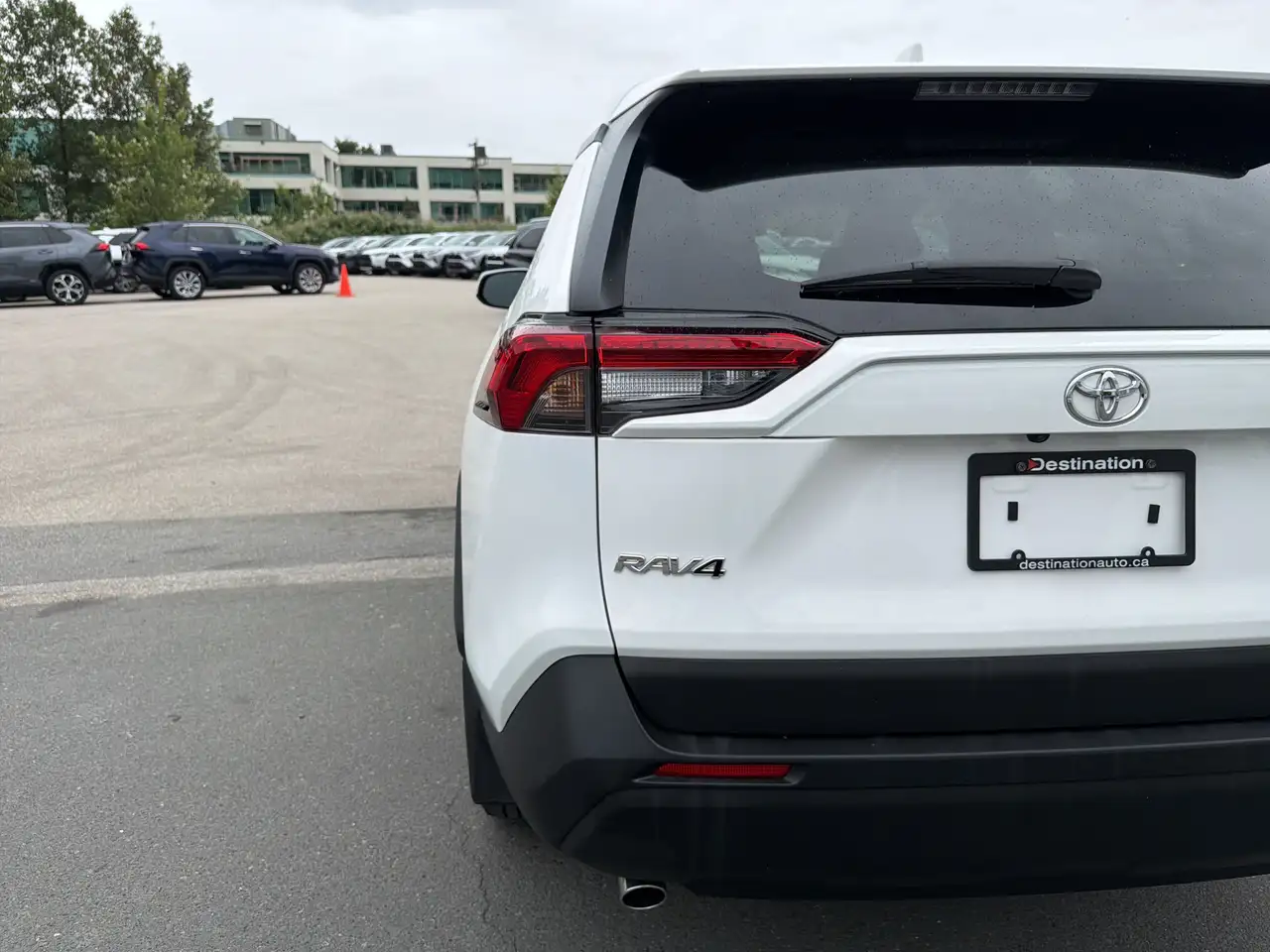 Toyota RAV 4 снимка Toyota RAV 4