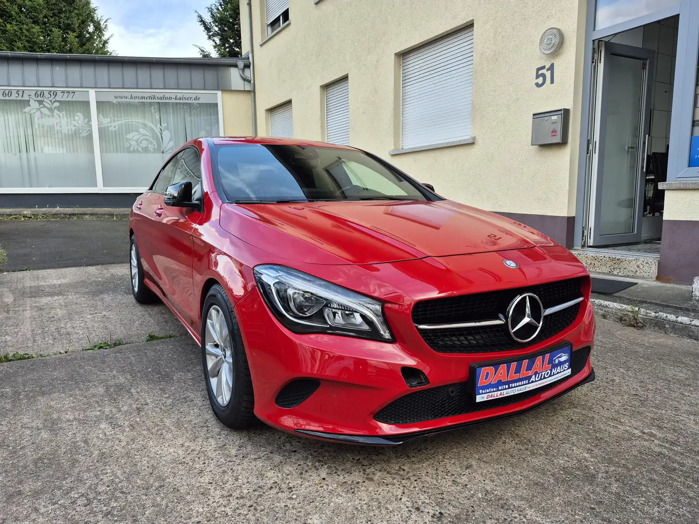 Mercedes-Benz CLA 200 CLA 200 CDI / d (117.308) Piros - 1