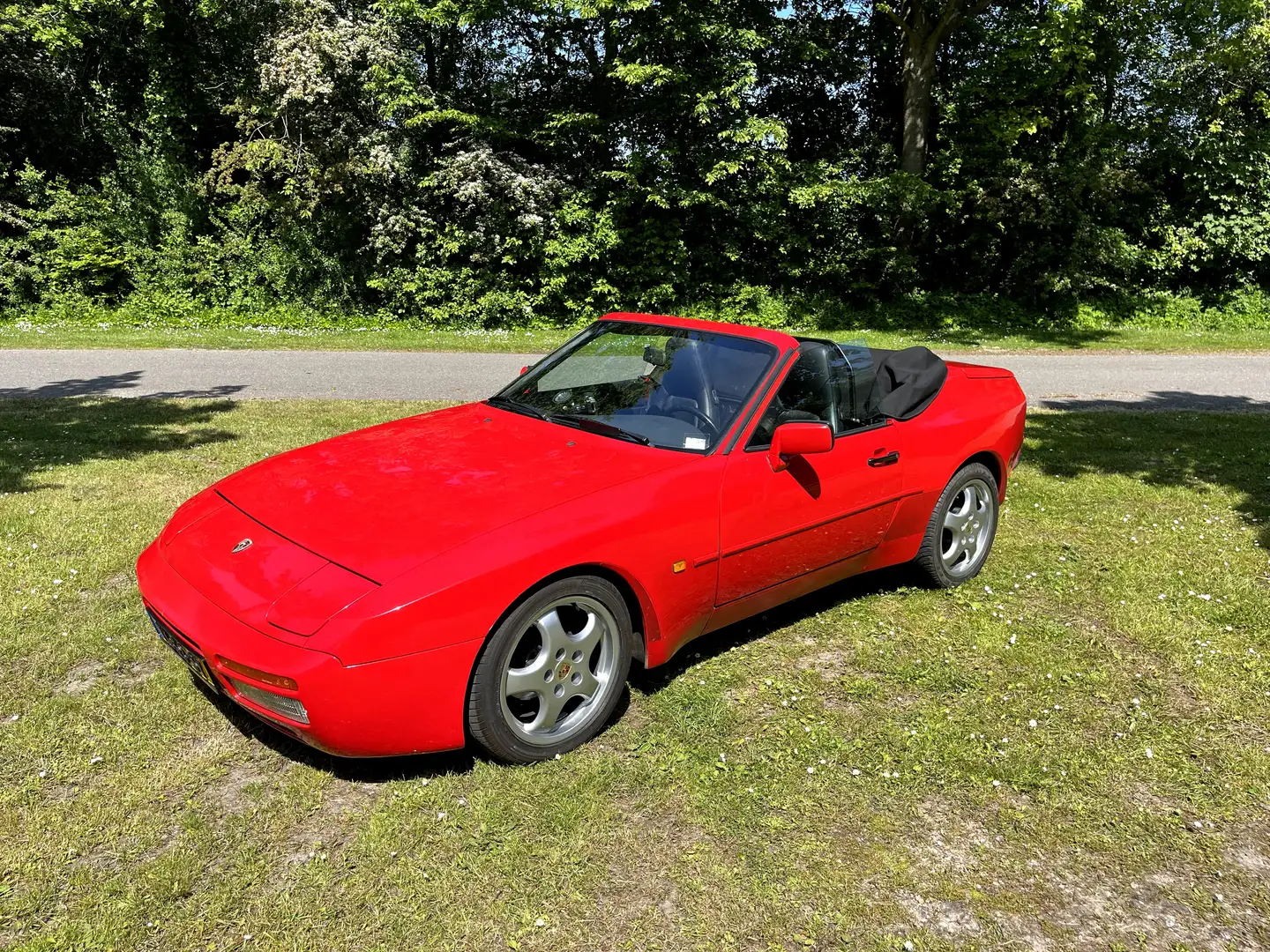 Porsche 944 944 2.5 Cabrio Rood - 1