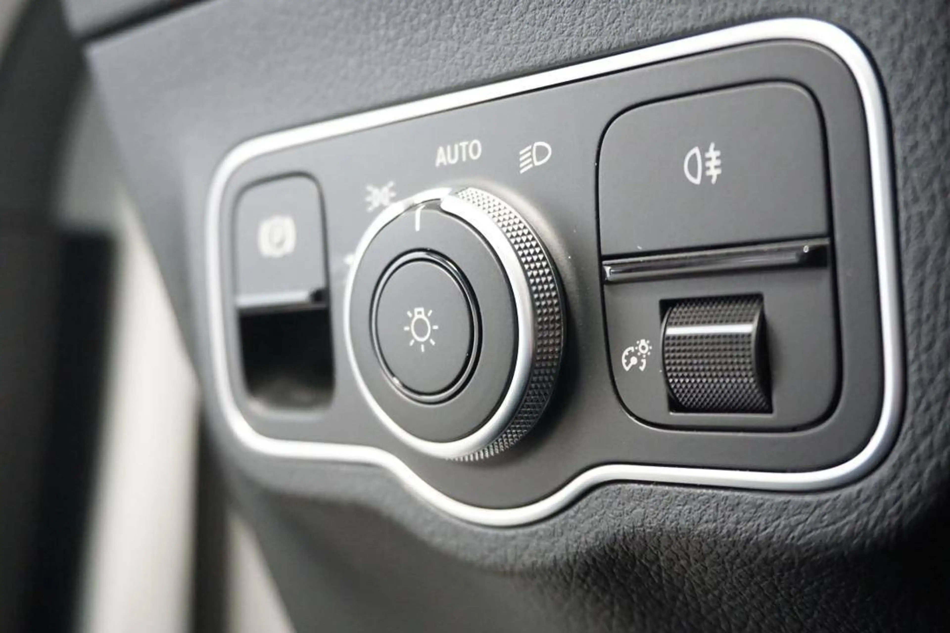 Mercedes-Benz EQA 250 RIJASSISTENTIE PAKKET - TREKHAAK — photo 8