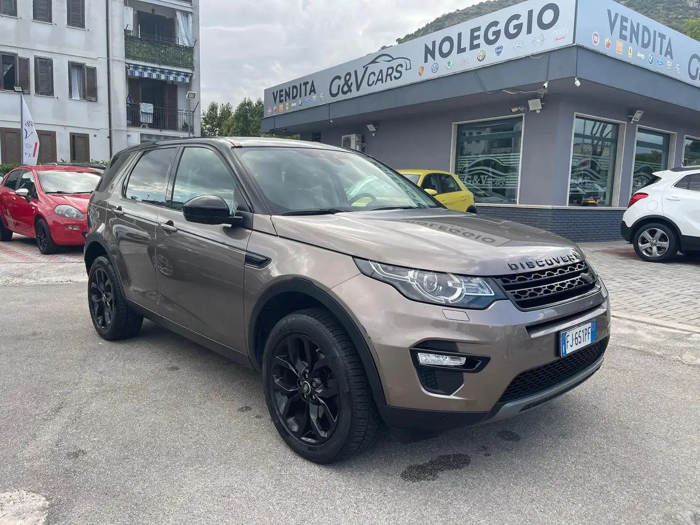Land Rover Discovery Sport 2.0 td4 180cv ED.Premium HSE FULL OPTIONAL Brązowy - 1