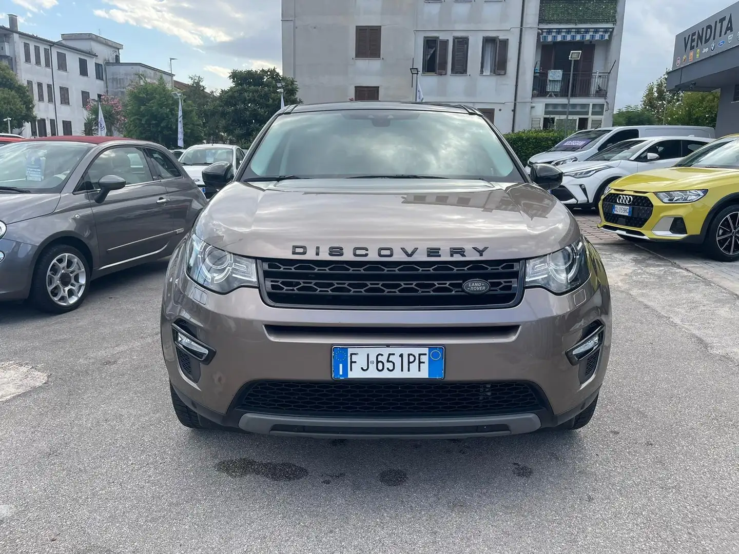 Land Rover Discovery Sport 2.0 td4 180cv ED.Premium HSE FULL OPTIONAL Bruin - 2