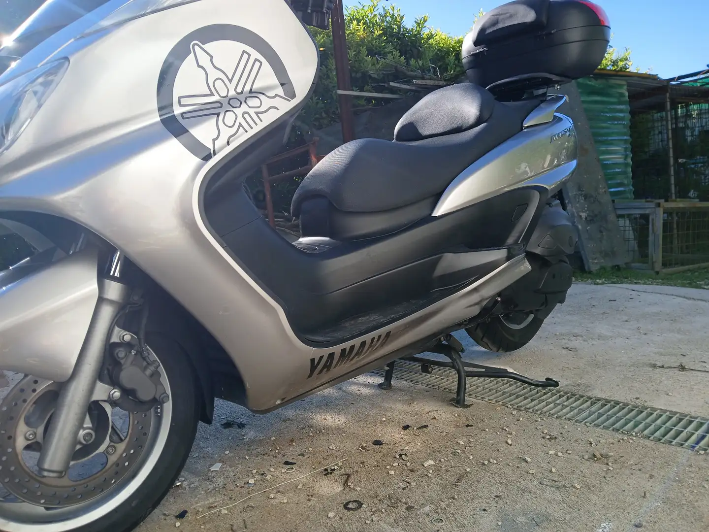 Yamaha Majesty 400 Silber - 2