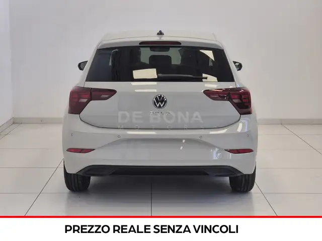 Volkswagen Polo view 5