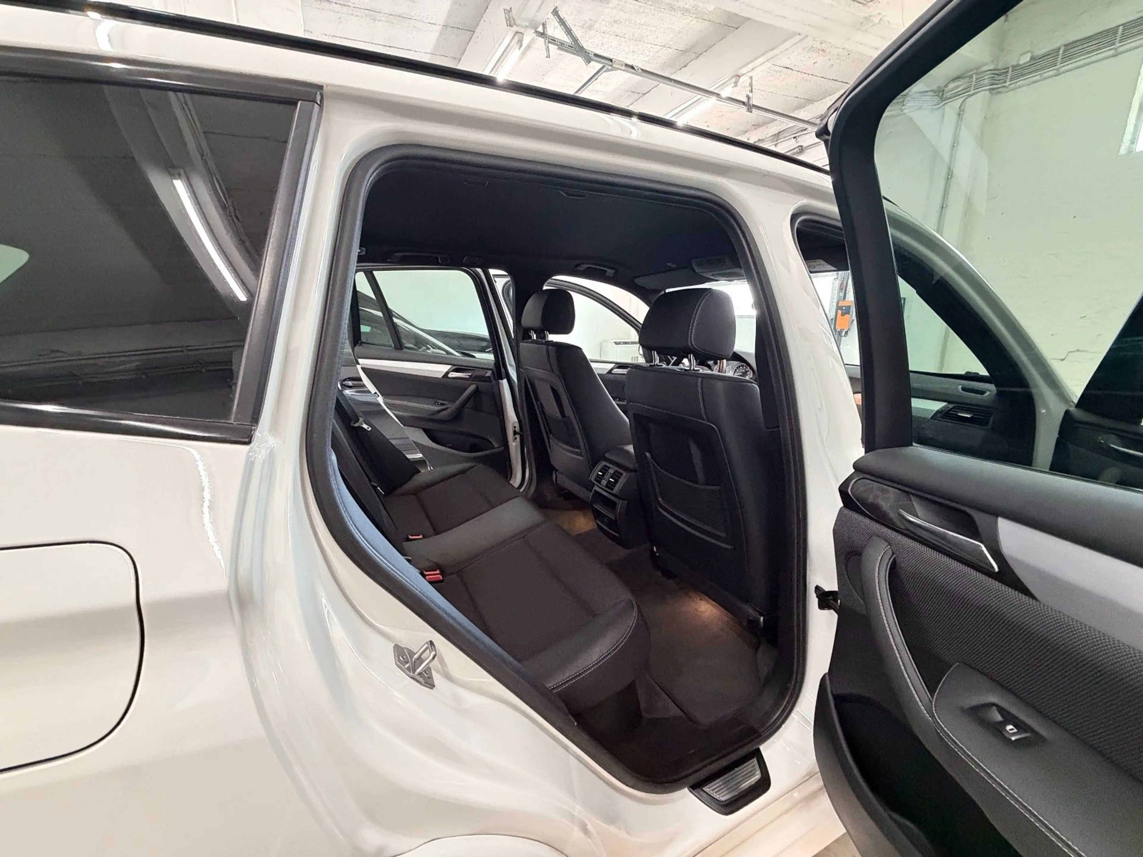 BMW X3 sD M Sport 20i Navi Pro. 3D Kam Head-Up LED * — photo 14