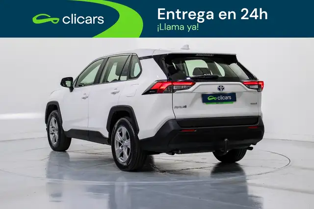 Toyota RAV4 view 9