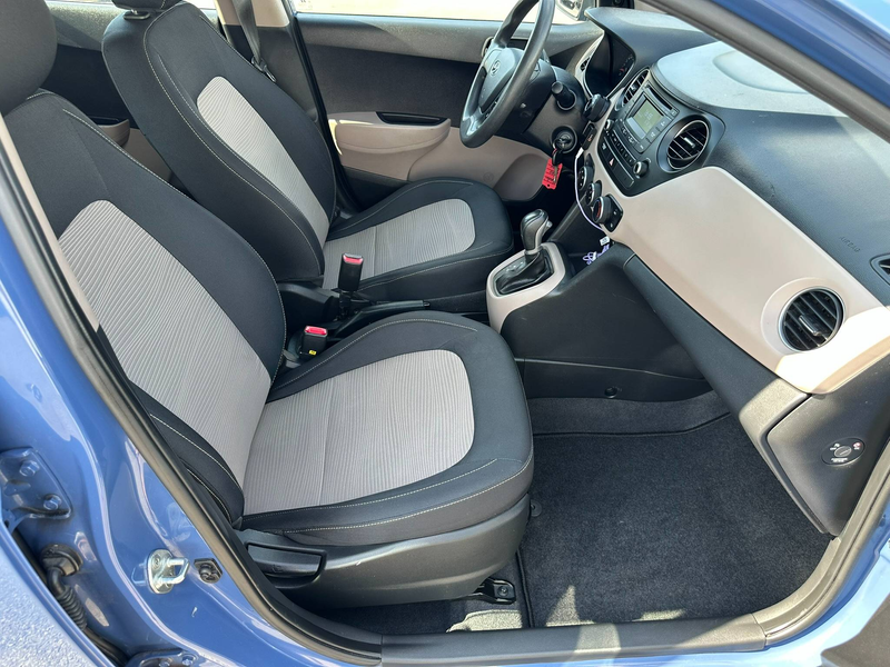Hyundai i10 Classic 1,0 *AUTOMATIK*KLIMA*TÜV NEU* — photo 10