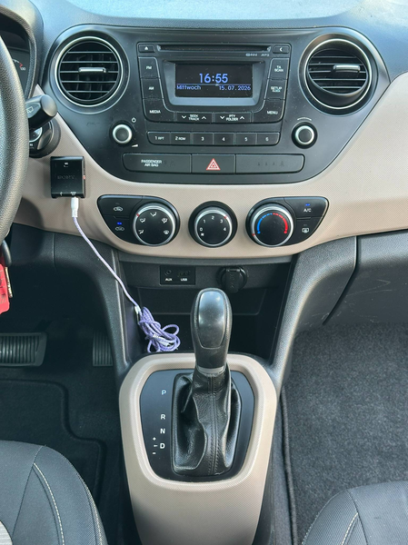 Hyundai i10 Classic 1,0 *AUTOMATIK*KLIMA*TÜV NEU* — photo 13