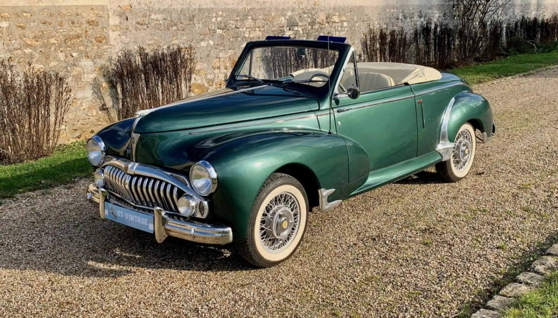 Peugeot cabriolet 1956 zelena - 1