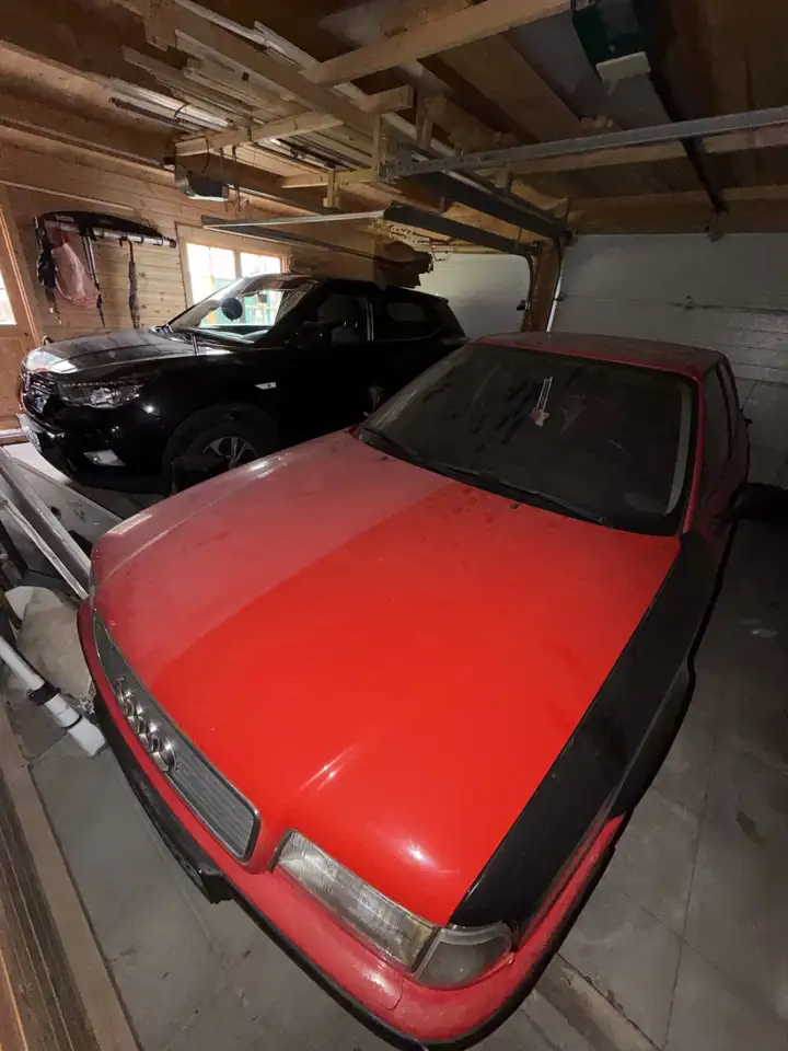 Audi 80 B4, foto 1
