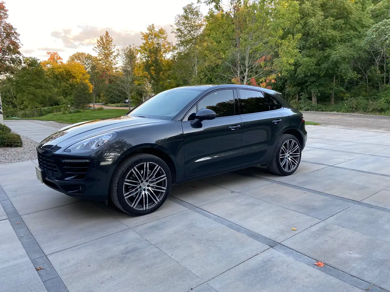 Porsche Macan снимка Porsche Macan