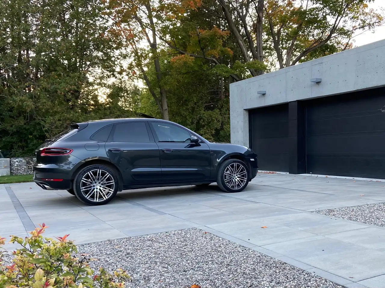 Porsche Macan снимка Porsche Macan