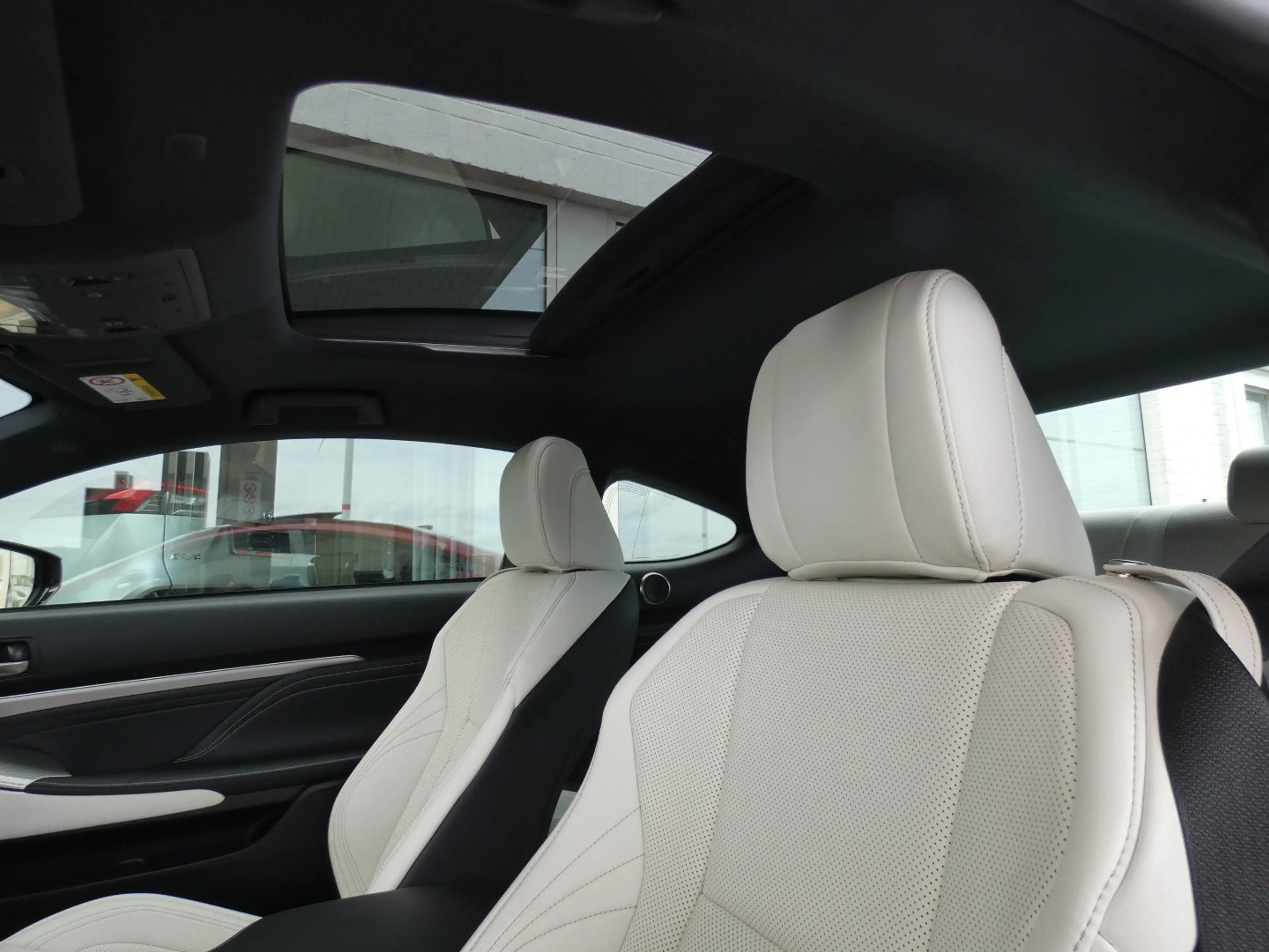 Lexus RC 300h F-SPORT LINE +Open dak +Mark Levinson +Carplay — photo 10