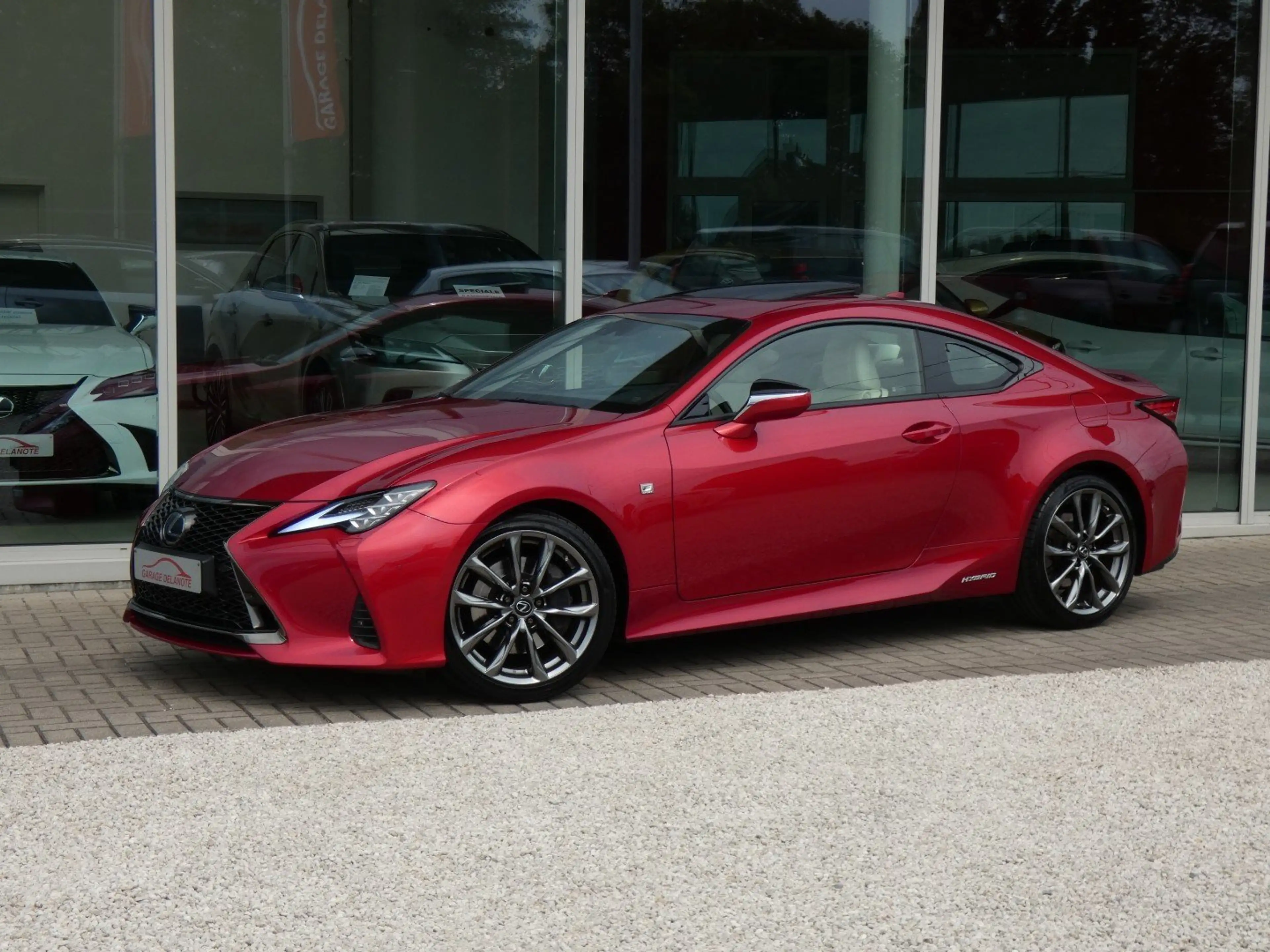 Lexus RC 300h F-SPORT LINE +Open dak +Mark Levinson +Carplay — photo 4