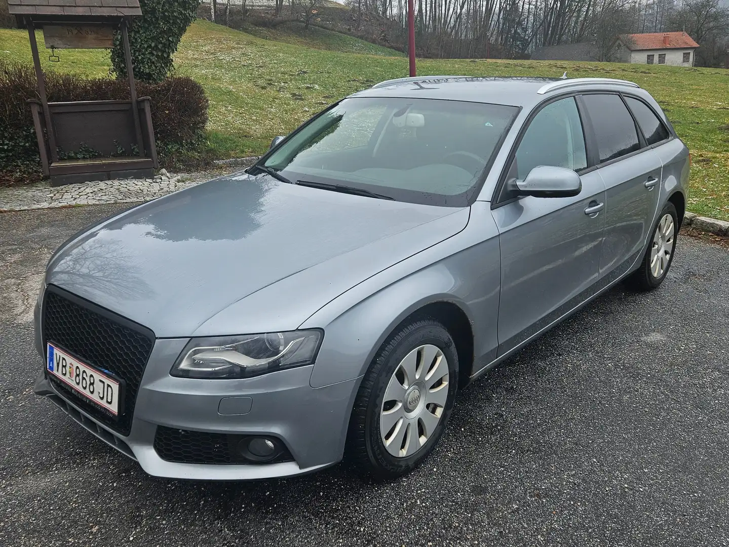 Audi A4 A4+Avant+2,0+TDI+DPF+quattro Grau - 1