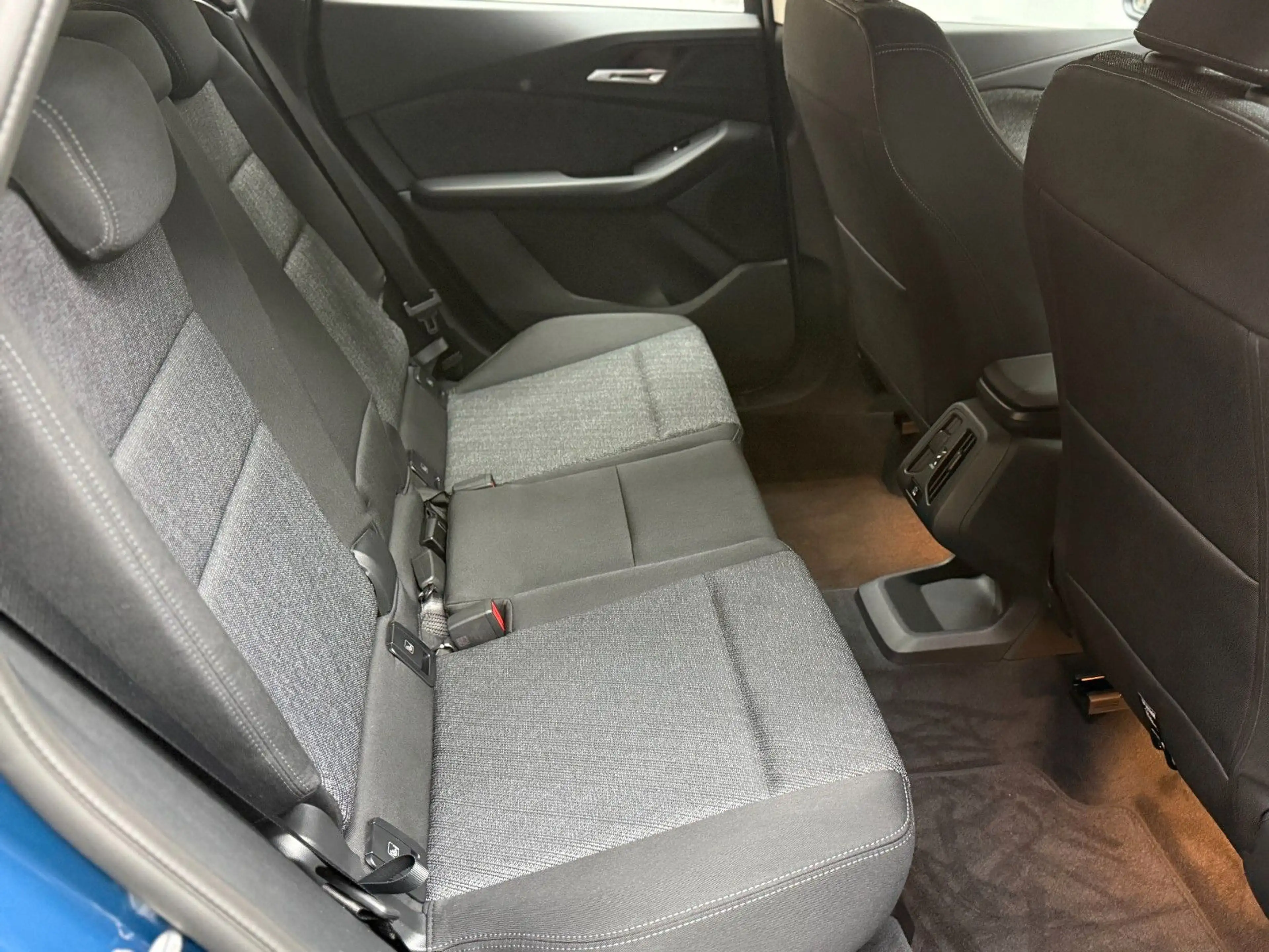 BMW 220 i  Active Tourer Steptronic LED Tempo — photo 15