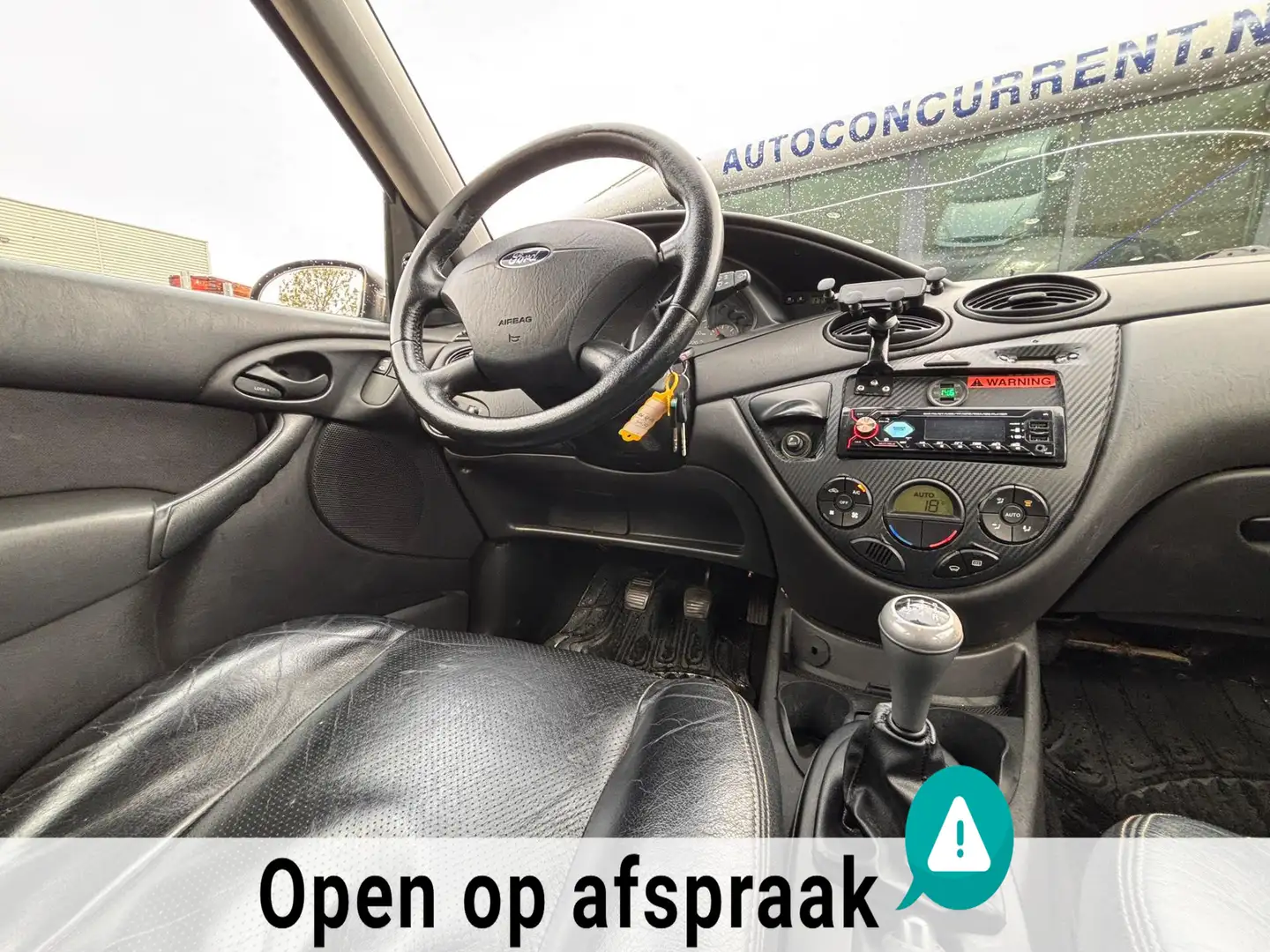 Ford Focus 1.6-16V Futura, Leder, Climate, Inruil mogelijk. Gris - 2
