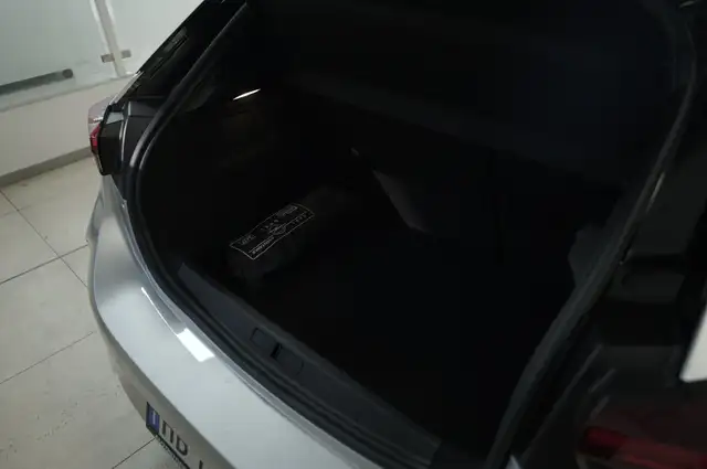 Opel Corsa view 8