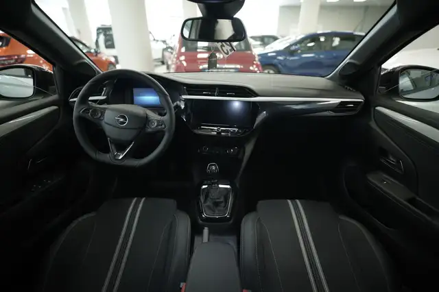 Opel Corsa view 11