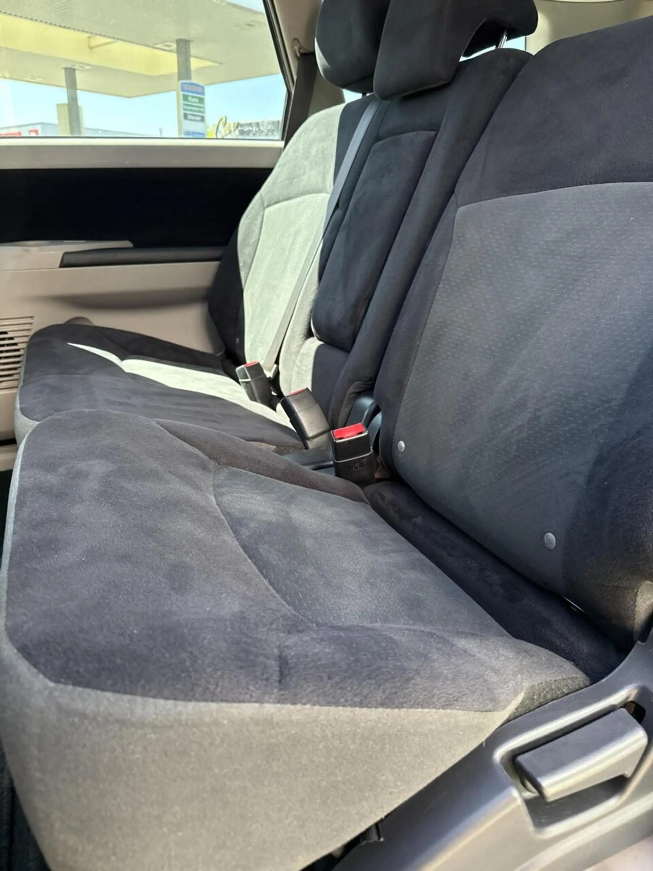 Mitsubishi Grandis 2.4-16V InSport — photo 4