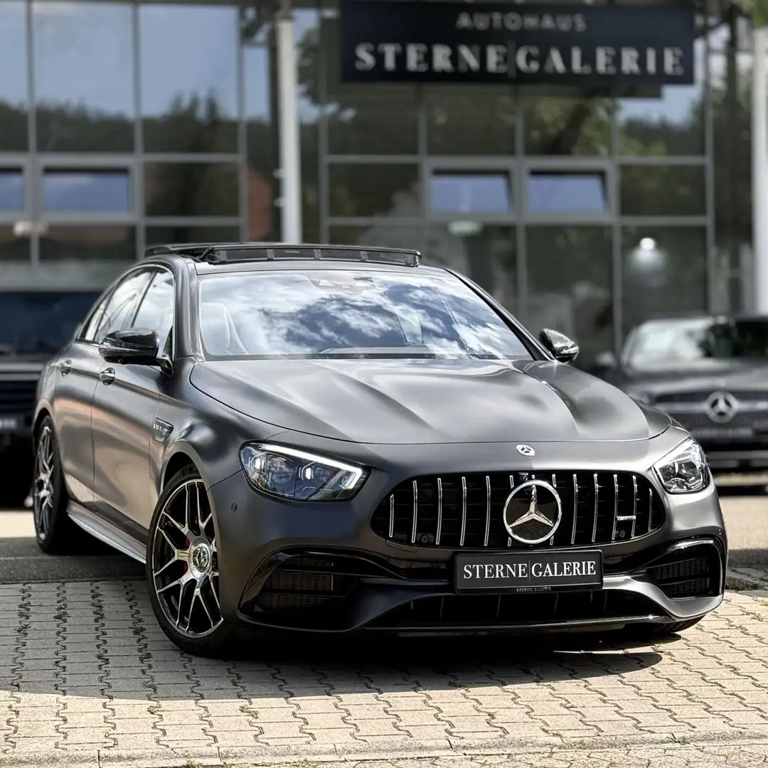 Mercedes-Benz E 63 AMG S FINAL/CARBON/TRACK/360°/HEADUP/DISTRO Grijs - 2