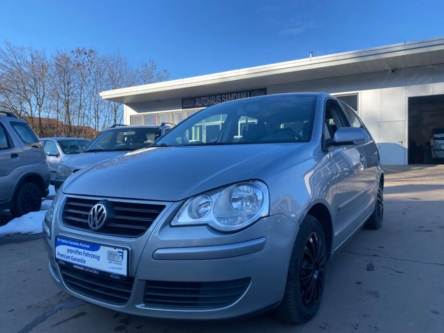 Volkswagen Polo IV Comfortline*TÜV+AU 02.2028*SERVICE NEU Silber - 1