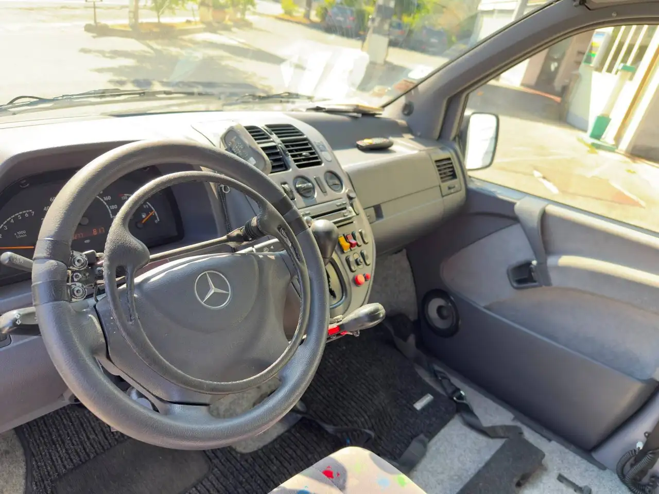 Mercedes-Benz Vito 2.2 Cambio AUTO, TRASPORTO CARROZZINA CON PEDANA, foto 9