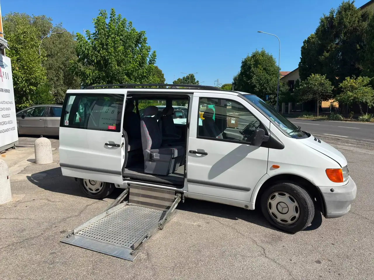 Mercedes-Benz Vito 2.2 Cambio AUTO, TRASPORTO CARROZZINA CON PEDANA, foto 6