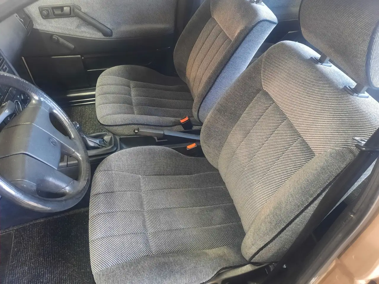 Volkswagen Passat mit H Kennzeichen, foto 8