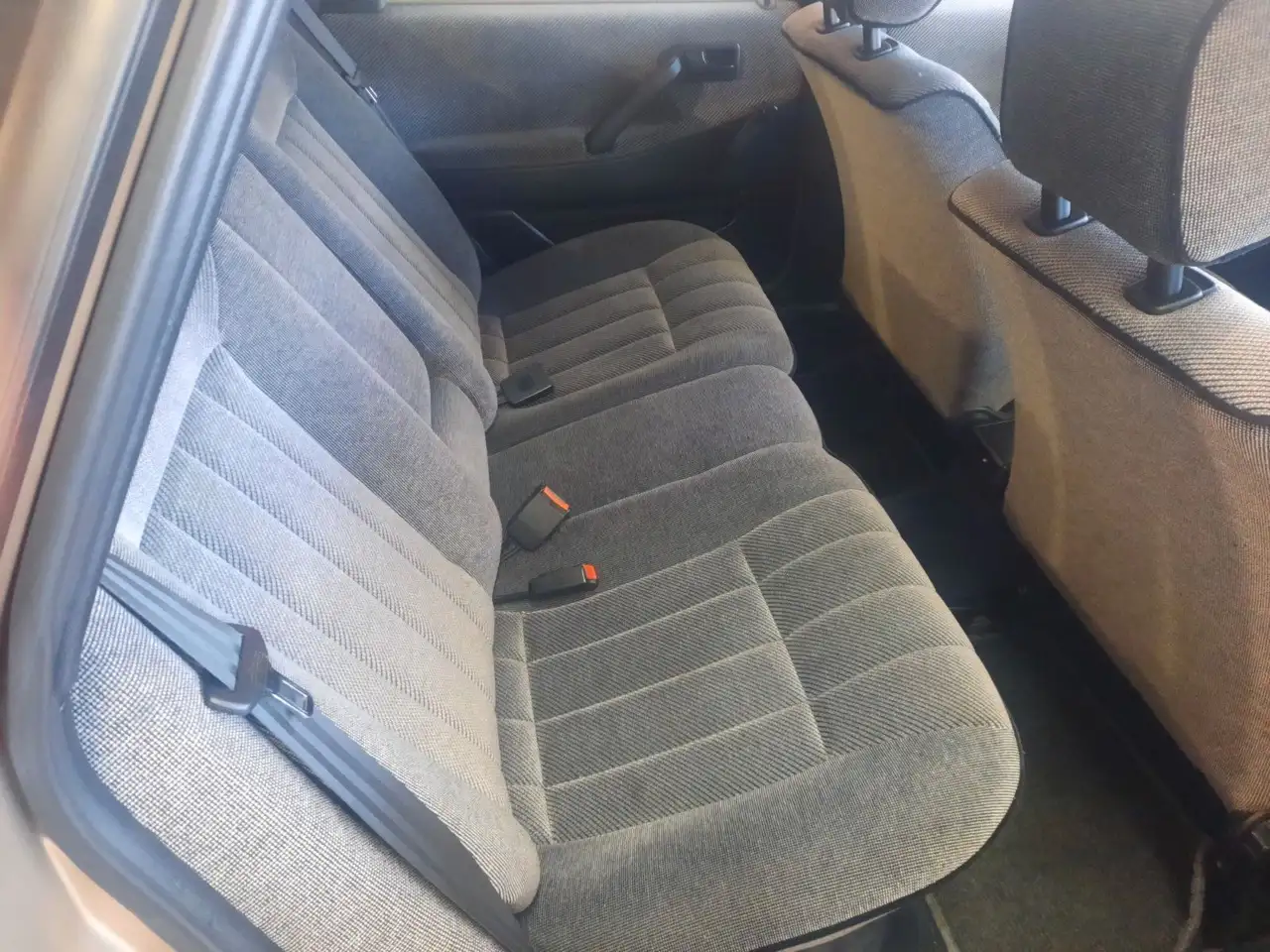 Volkswagen Passat mit H Kennzeichen, foto 3