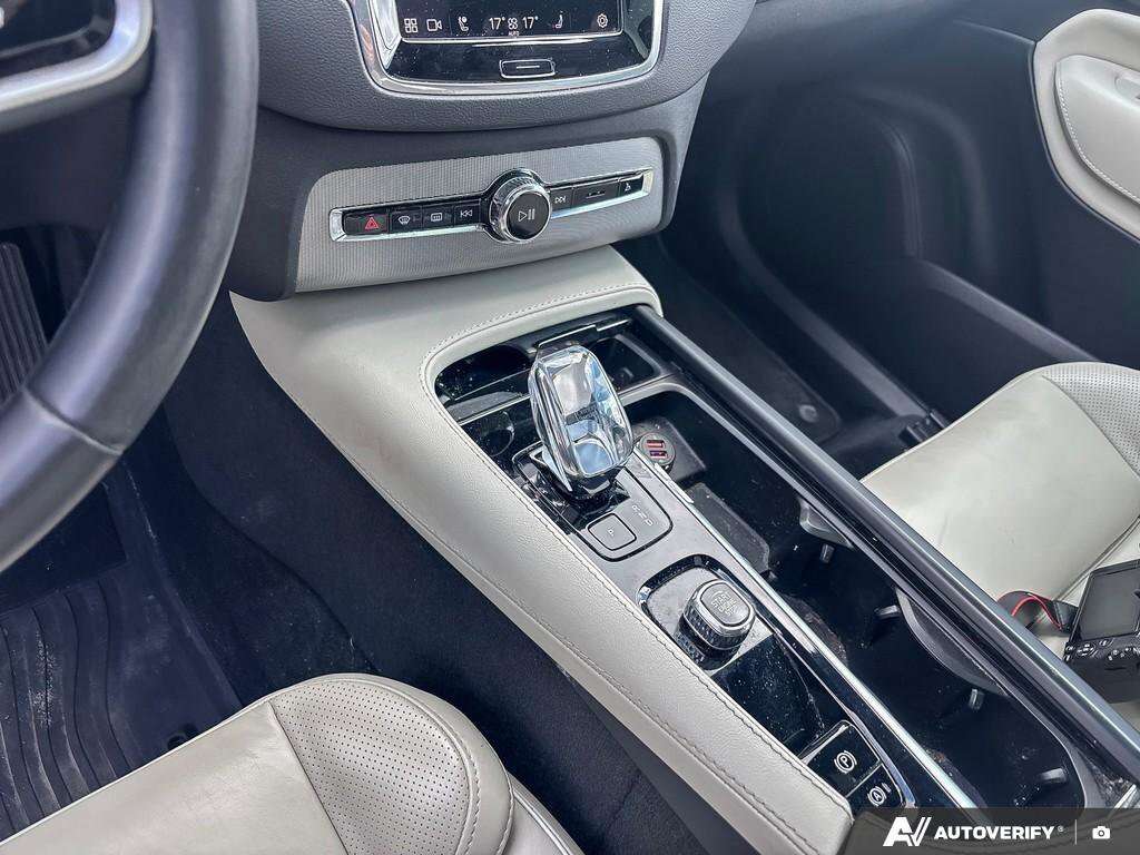 2023 Volvo XC90 Ultimate Dark Theme | | Leather Seats | thumb 17