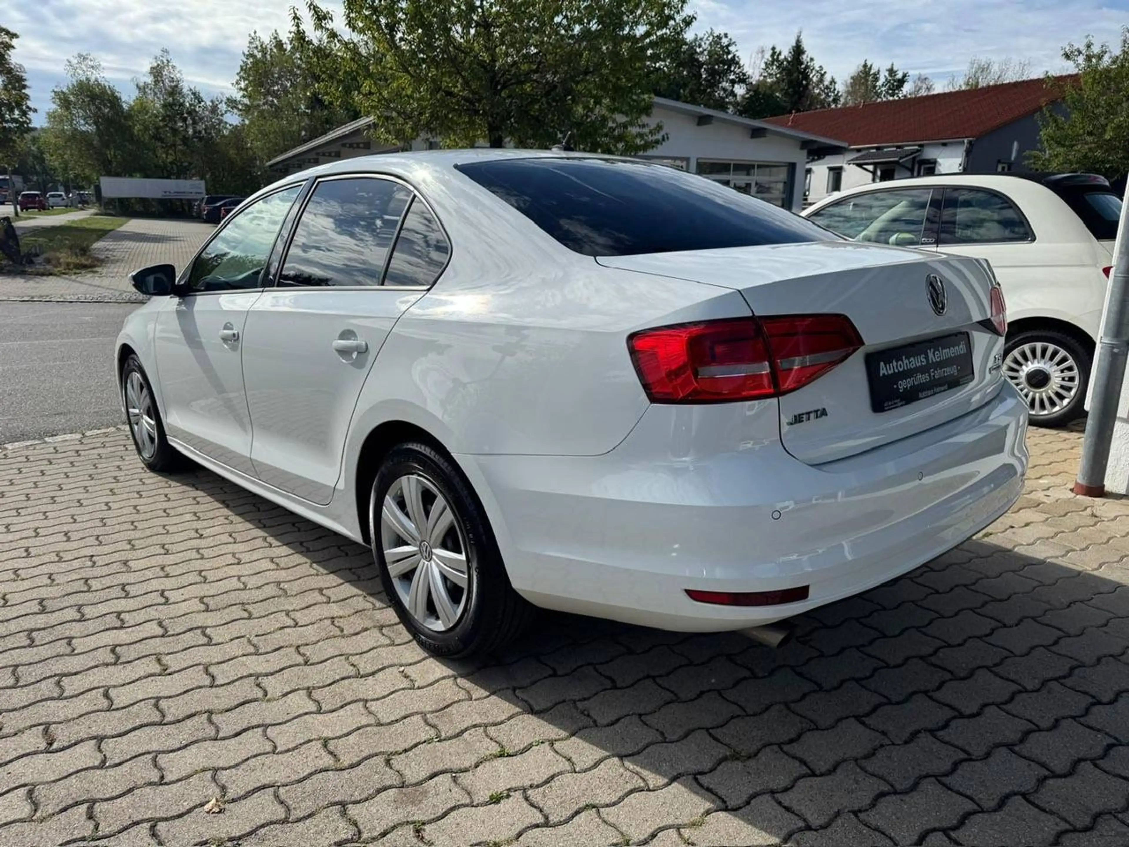 Volkswagen Jetta Jetta 1.2 TSI-Lückenlos VW Scheckheftgepflegt- — photo 7