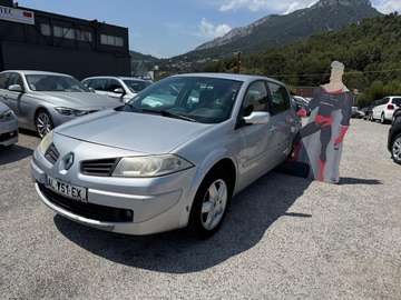 1.5 DCI 105CH AUTHENTIQUE
