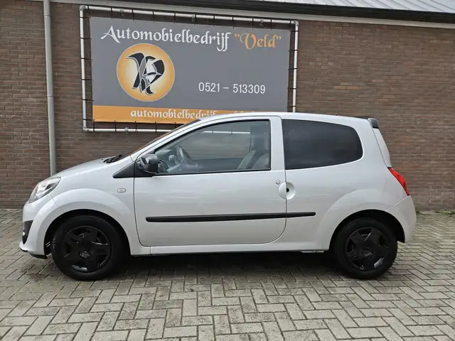 Renault Twingo view 5
