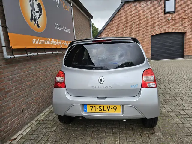Renault Twingo view 16