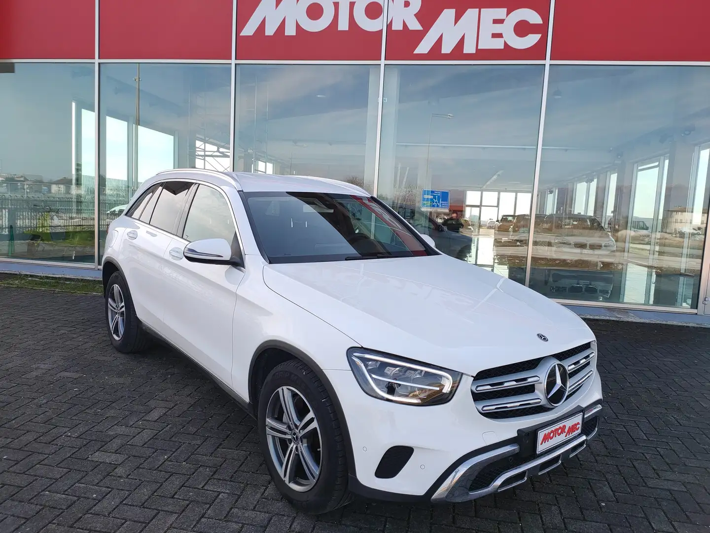Mercedes-Benz GLC 220 d 194cv Sport 4matic auto-Pelle nera-IVA compresa Bianco - 1