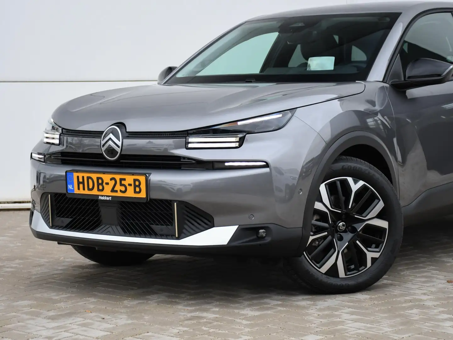 Citroen C4 Max 1.2 Hybrid 136pk Automaat CAMERA VOOR + ACHTER Grijs - 2