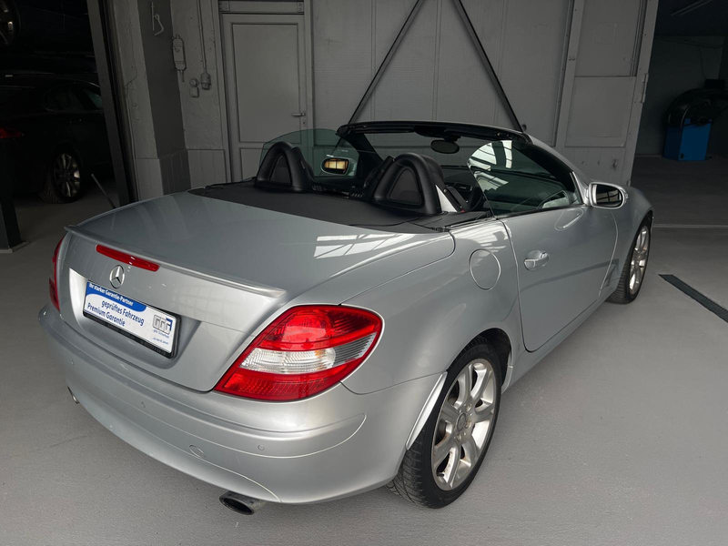 Mercedes-Benz SLK 200 SLK 200 Kompressor Roadster — photo 6