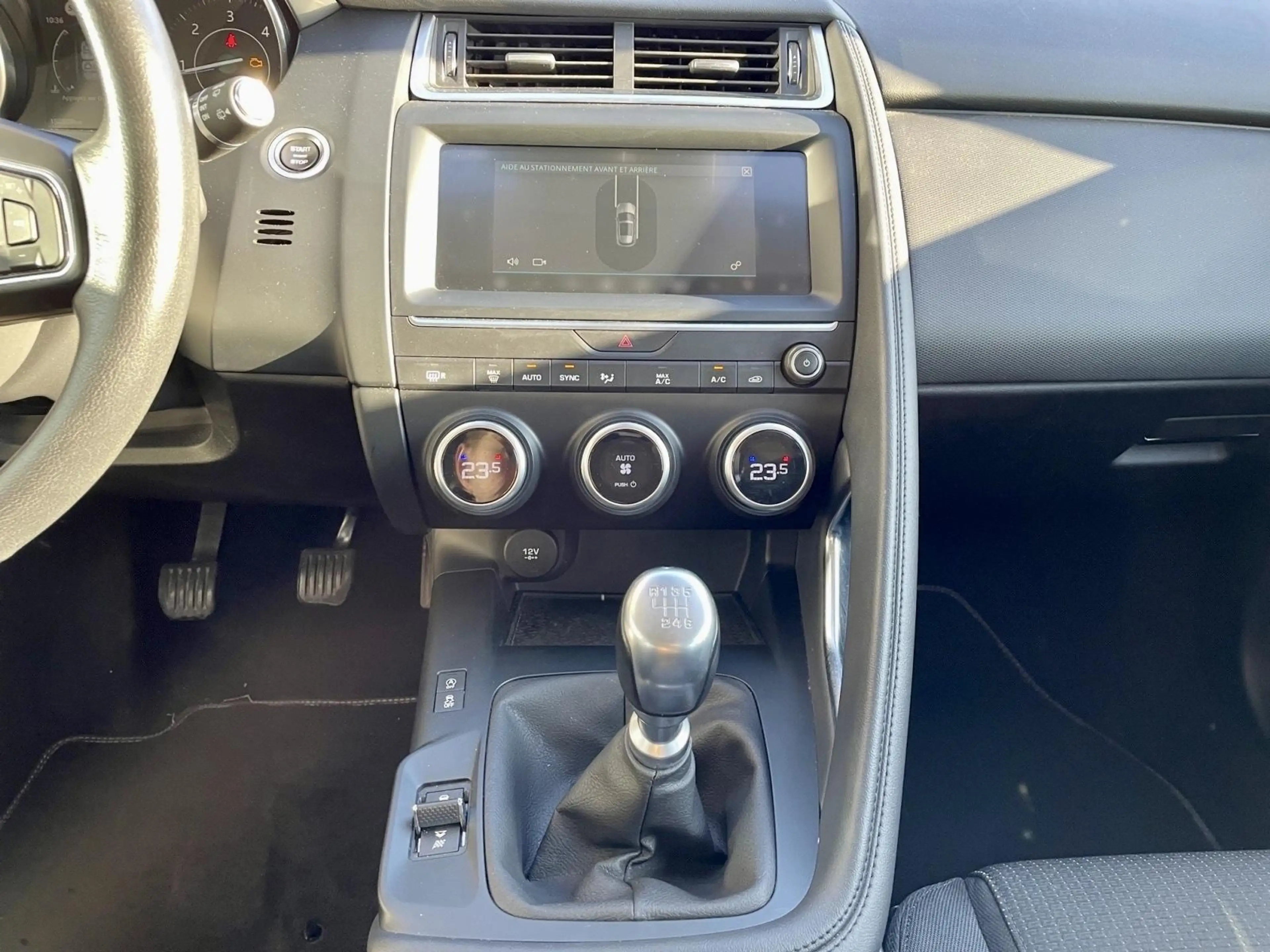 Jaguar E-Pace 12 mois de garantie-gps-camera — photo 14