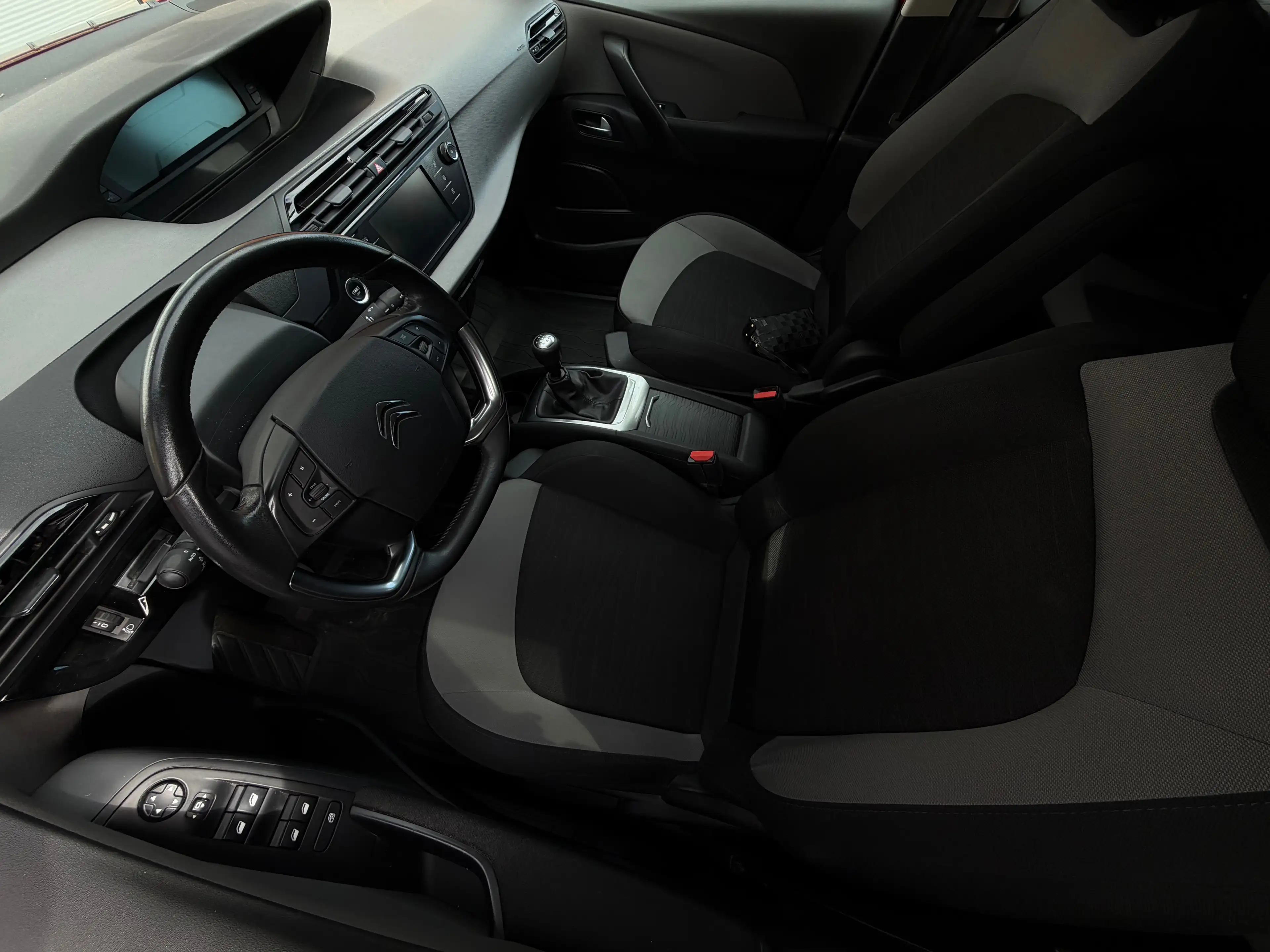 Citroen C4 SpaceTourer Seduction — photo 9
