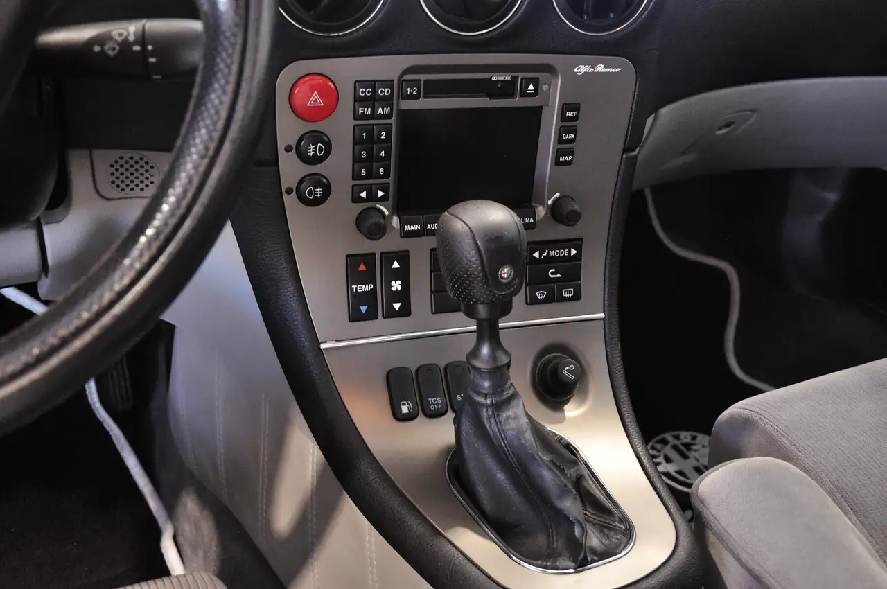 Alfa Romeo 166 2.0i V6 turbo cat Super CRS a libretto, foto 11