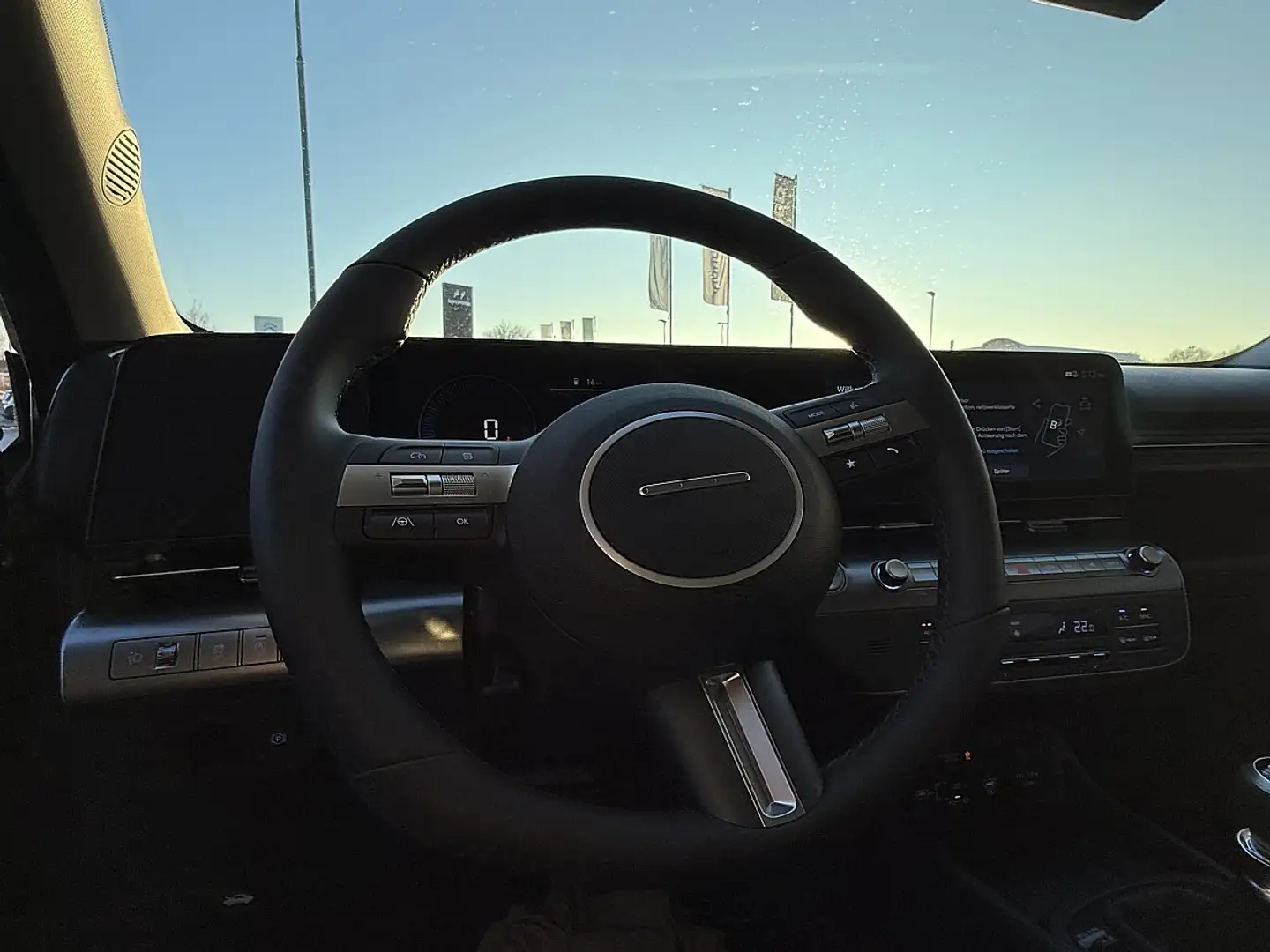 Hyundai KONA Kona 1,0 T-GDi 2WD Smart Line Grau - 2