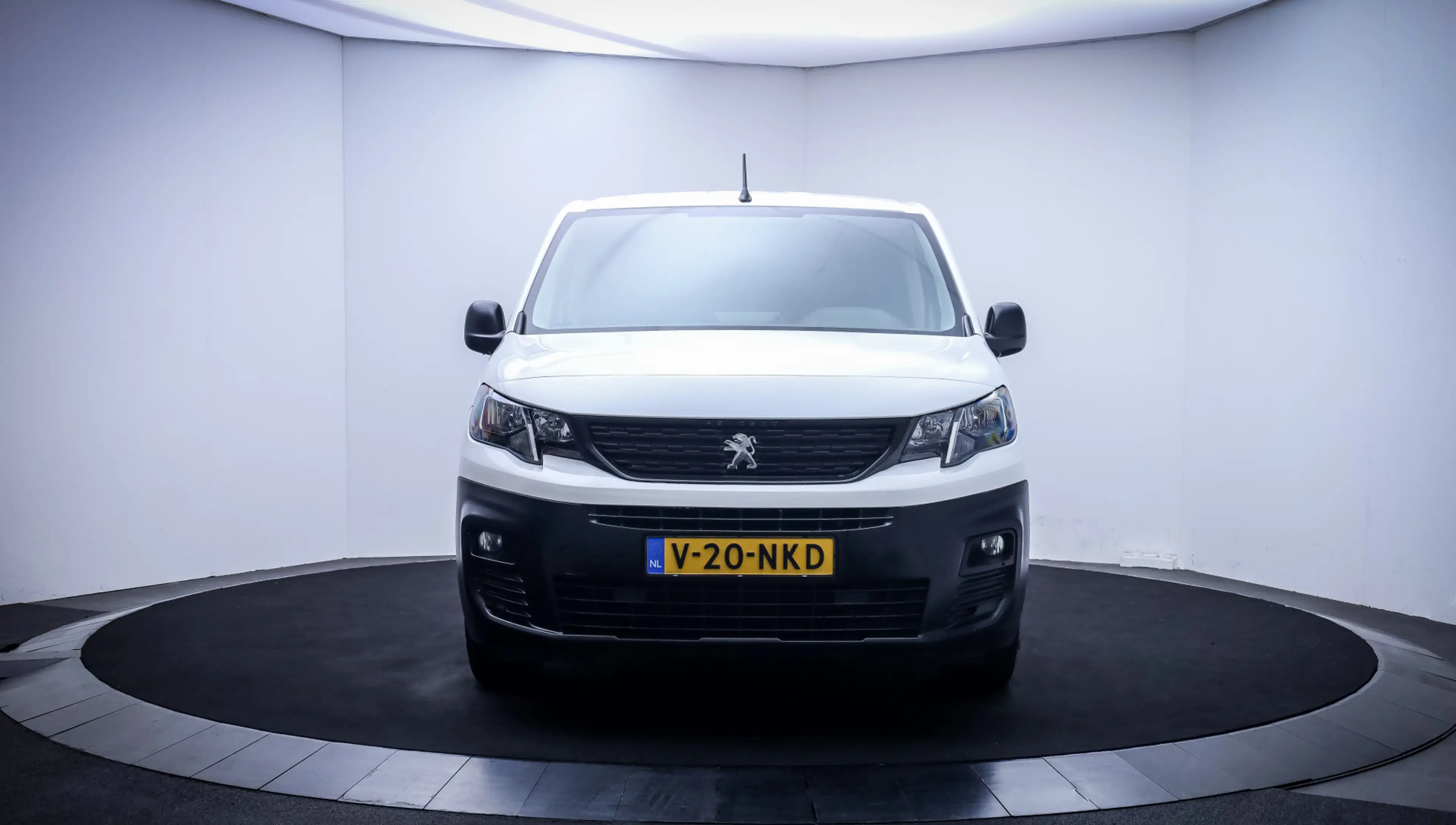 Peugeot Partner 1.2T 3Pers. PREMIUM NAVI | CARPLAY | AIRCO | ZIJDE — photo 2