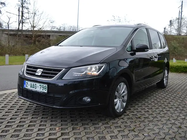 SEAT Alhambra 2.0TDI 7 PLAATSEN NAVI PDC CAMERA PANORAMA LEDER