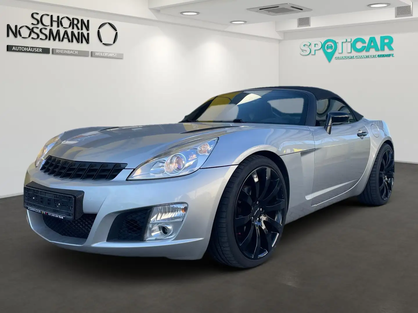 Opel GT GT 2.0T NAVI+KAMERA+SHZ Stříbrná - 1