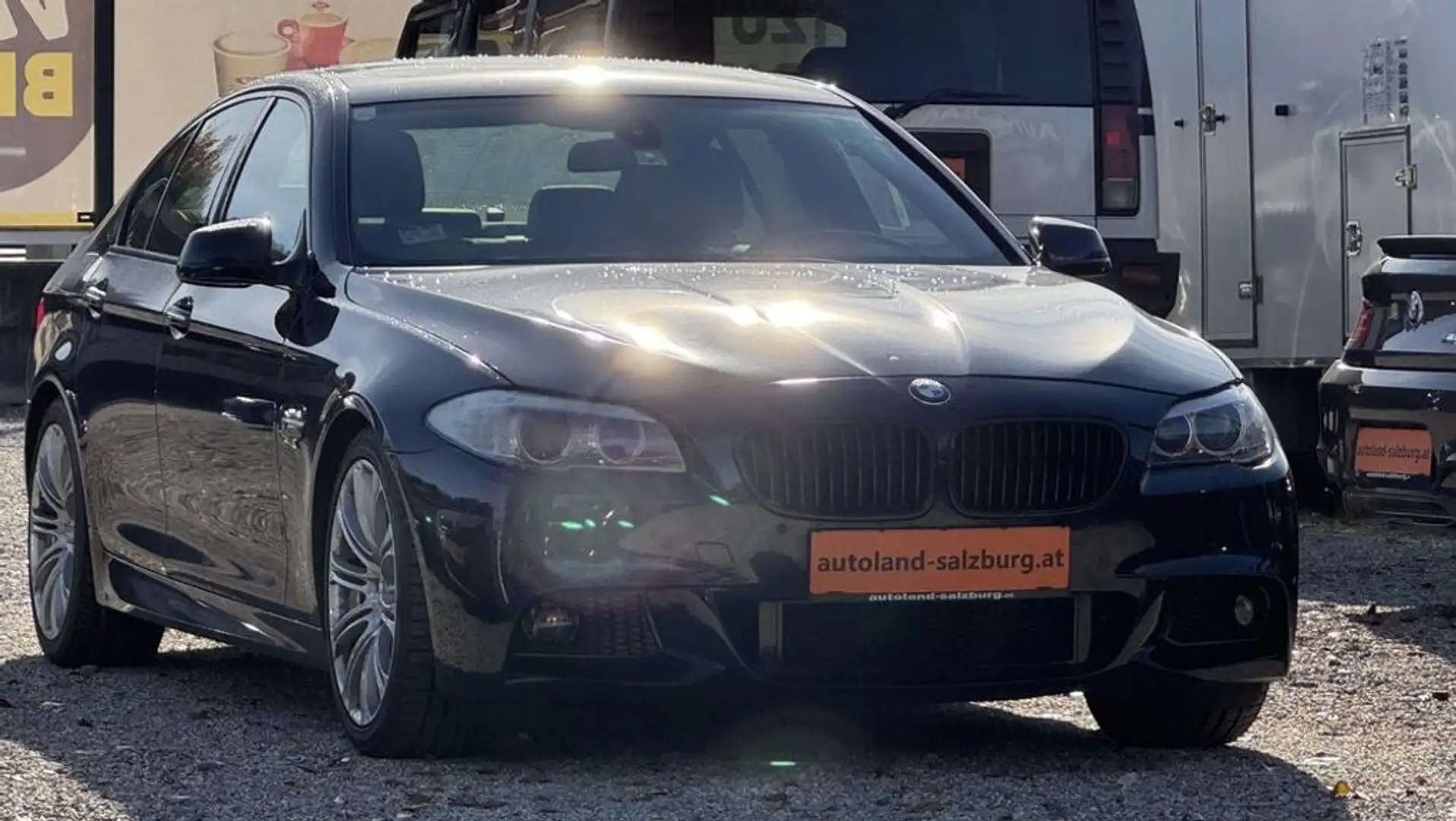 BMW 520 d *NAVI* PDC* Schiebedach* M-Paket* Schwarz - 1
