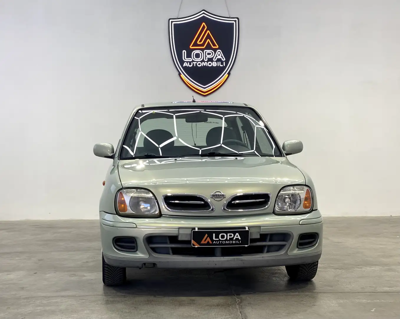 Nissan Micra Micra II 2000 3p 1.0 Luxury Gris - 2